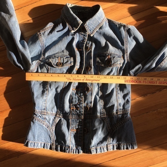 The Limited Jean jacket - Picture 9 of 9